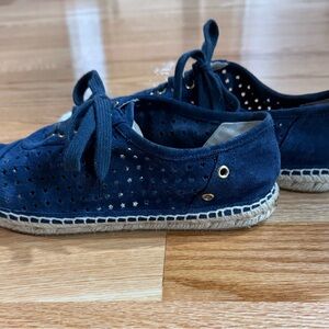 Jimmy Choo Dare Flat Mini Star Perforated Suede Summer Sneaker Navy Size 38 US 8